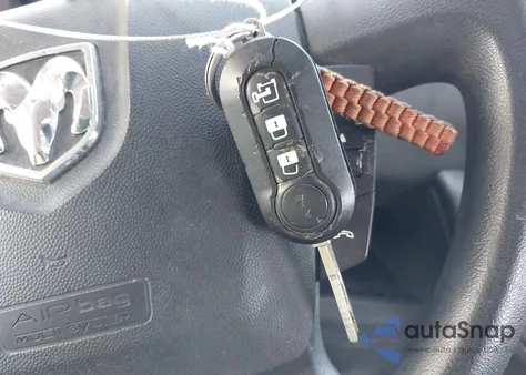 2017 Ram Promaster 1500 High Roof 136 Wb z USA, uszkodzony, nr VIN 3C6TRVBG2HE551633